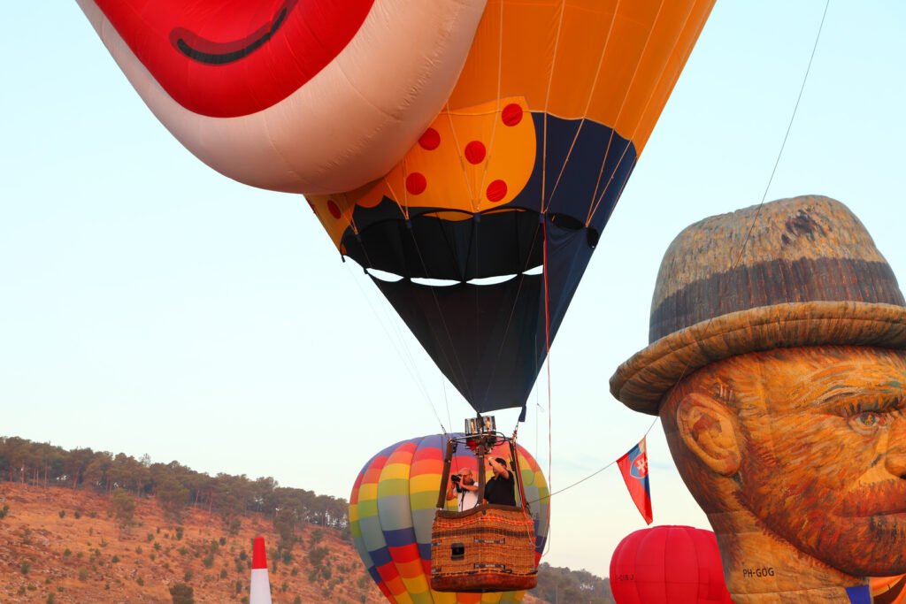 hot hair balloons in israel