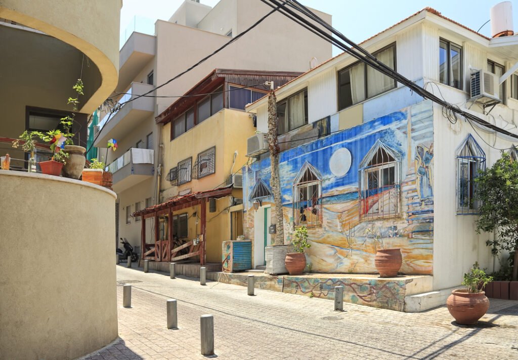 tel aviv neighborhood art