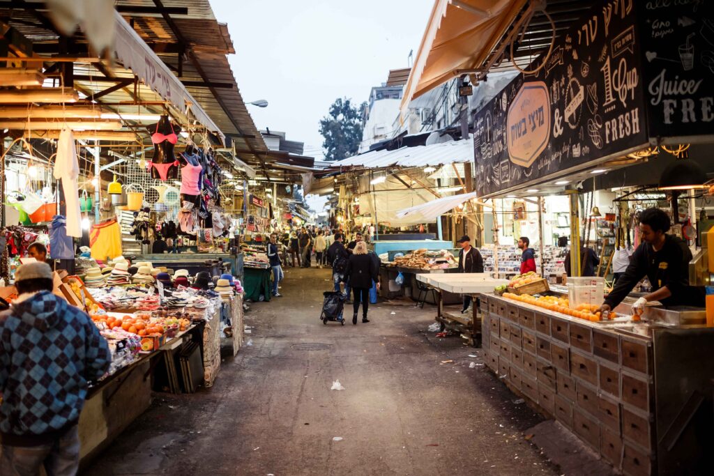 tel aviv budget carmel market