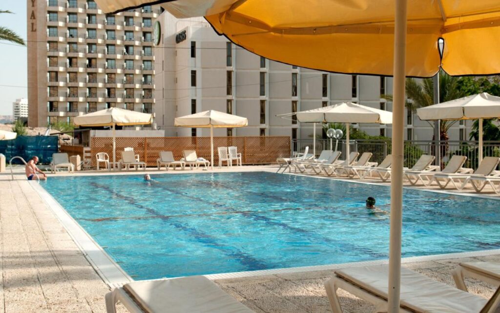 oasis spa club hotel dead sea
